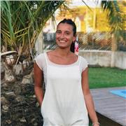 Profesora de Inglés - Universidad Nacional de Mar del Plata. Enfoque en la comunicación, clases personalizadas y entretenidas